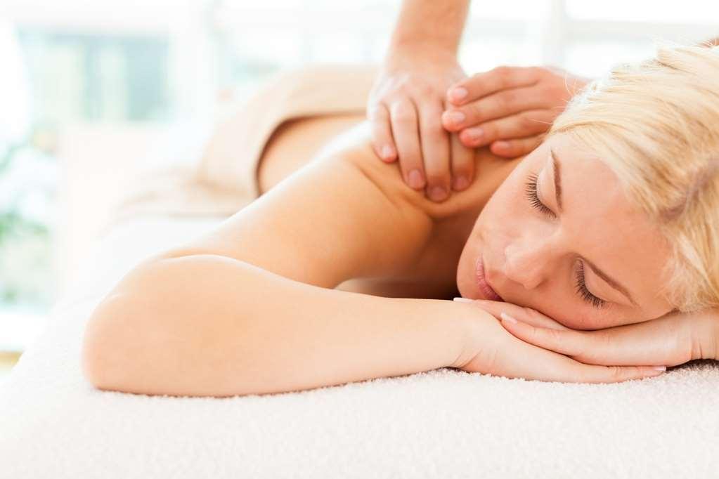 Therme Laa - Hotel & Silent Spa 라안데르타야 시설 사진