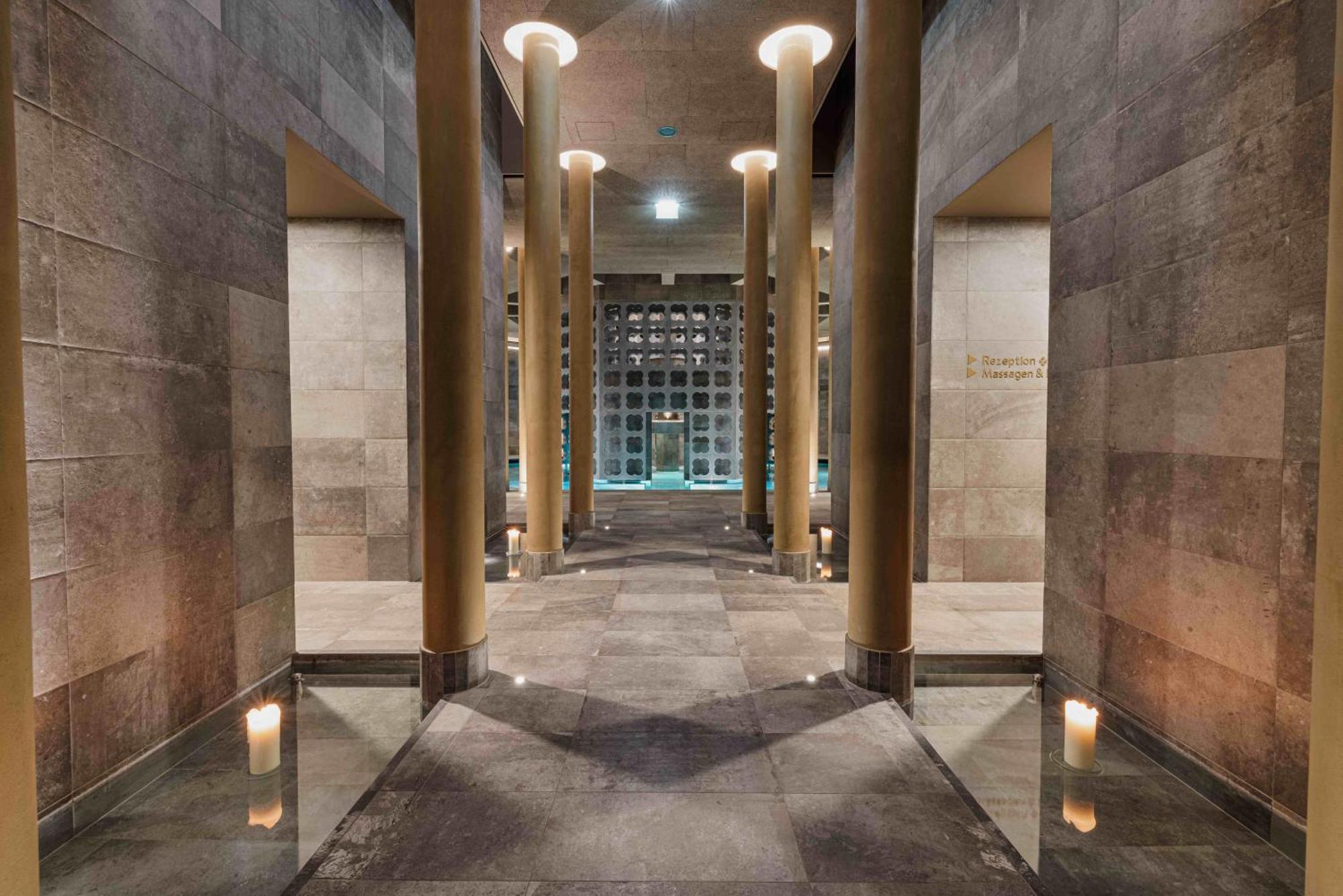 Therme Laa - Hotel & Silent Spa 라안데르타야 외부 사진