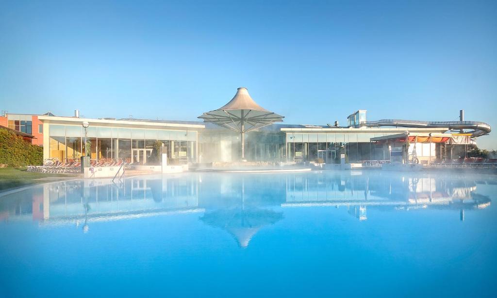 Therme Laa - Hotel & Silent Spa 라안데르타야 외부 사진