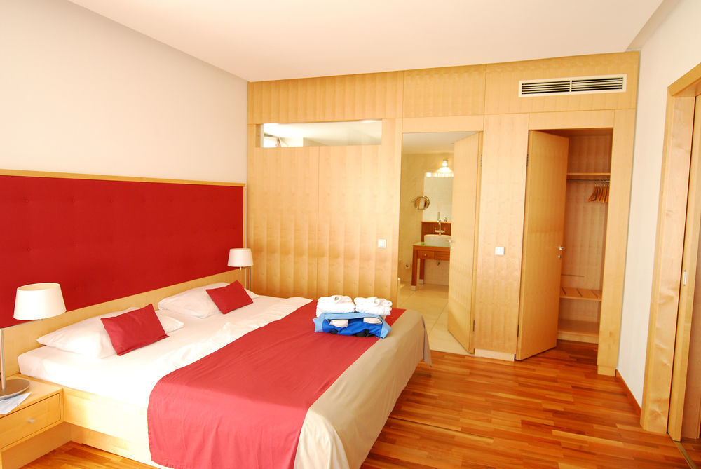 Therme Laa - Hotel & Silent Spa 라안데르타야 외부 사진