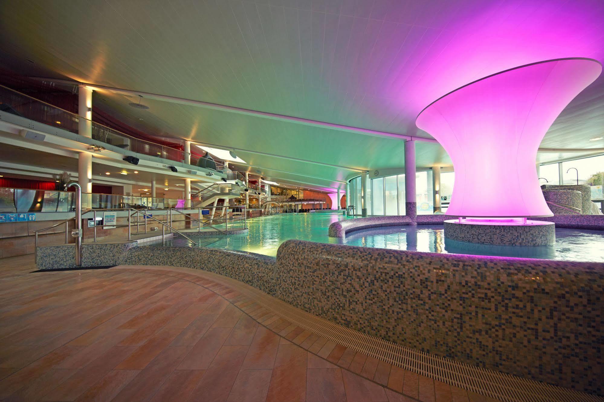 Therme Laa - Hotel & Silent Spa 라안데르타야 외부 사진