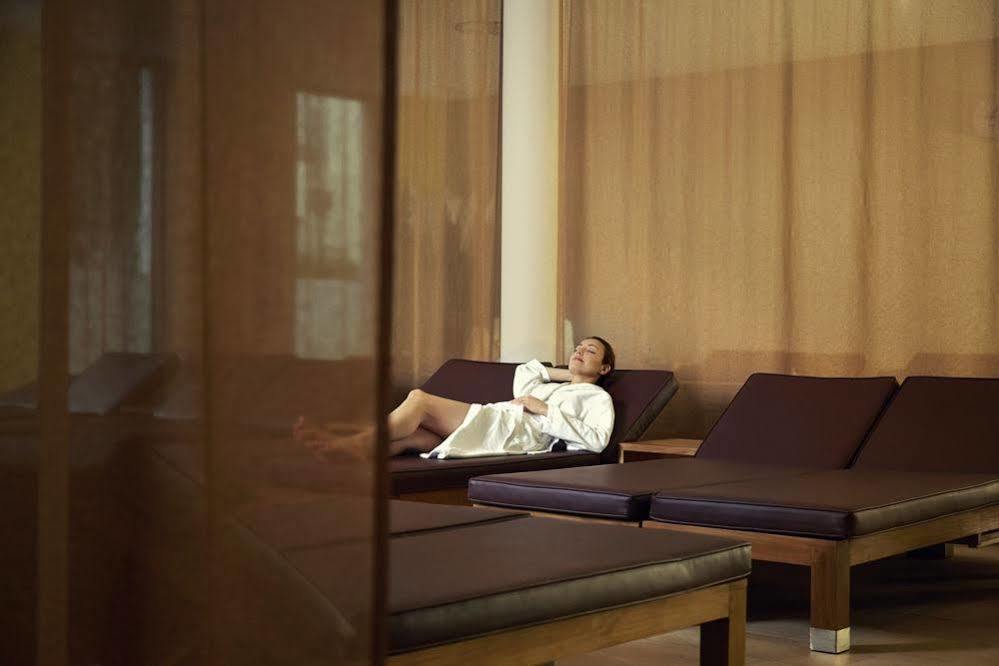 Therme Laa - Hotel & Silent Spa 라안데르타야 외부 사진